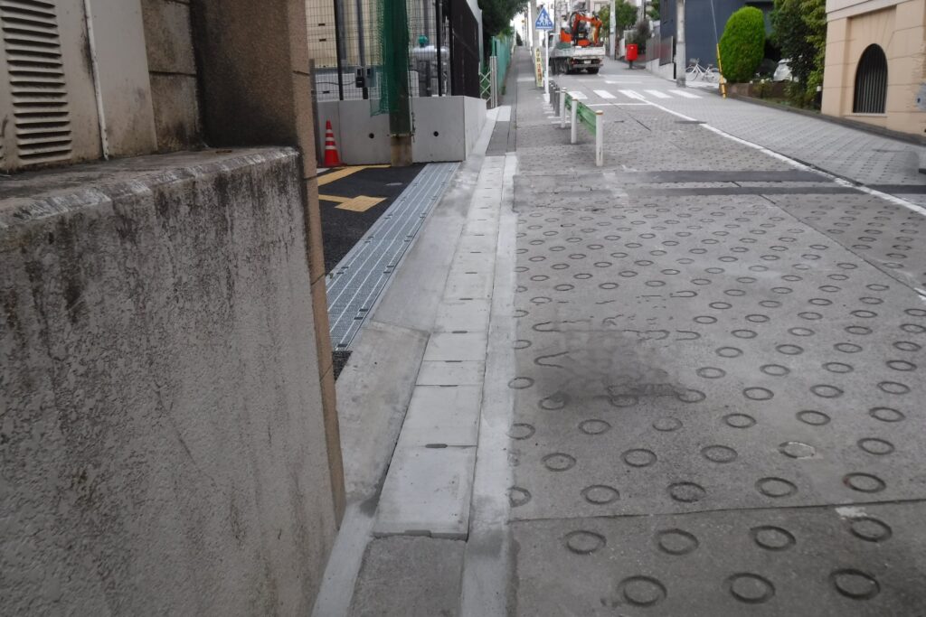 U型側溝据換え工事　施工後